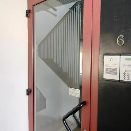 Porta Del Mare Apartment *